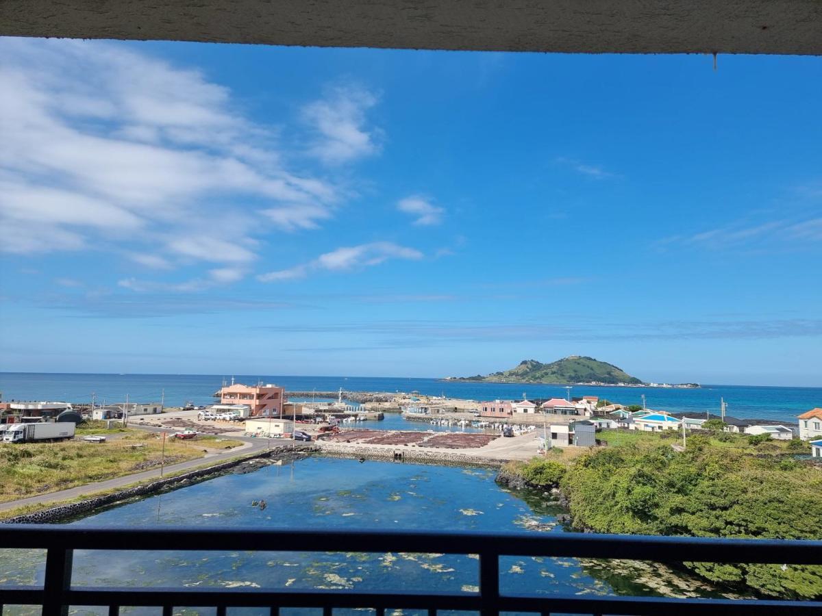 Eutteum-Won Pension Jeju Exterior foto