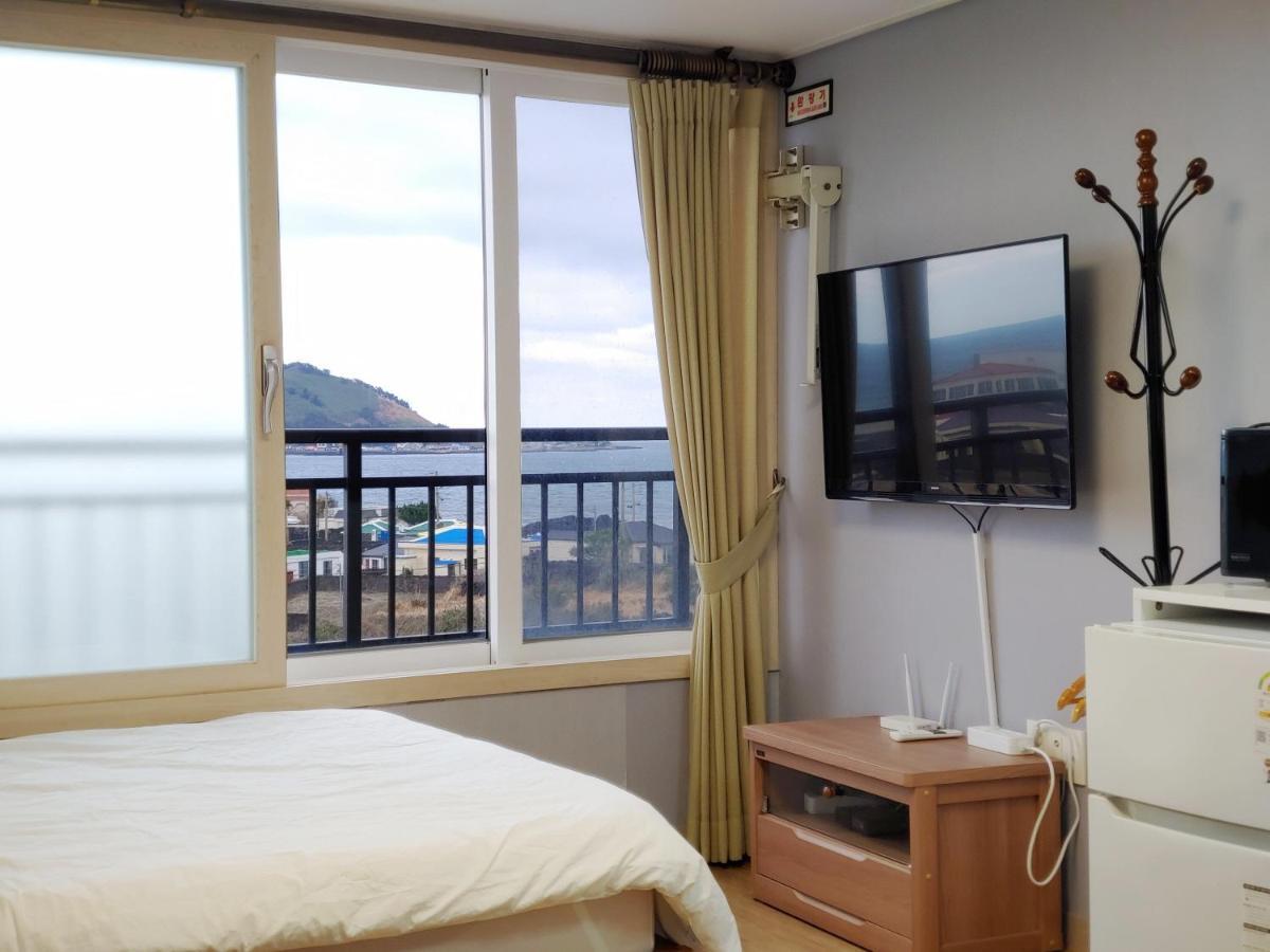 Eutteum-Won Pension Jeju Exterior foto