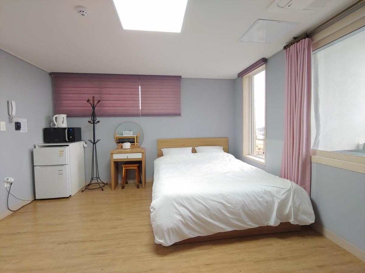 Eutteum-Won Pension Jeju Exterior foto